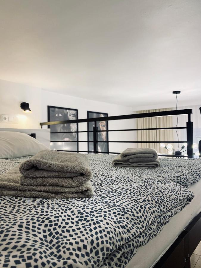 Apartment Premium Jacuzzi For Couples, Old Town Красков Екстериор снимка