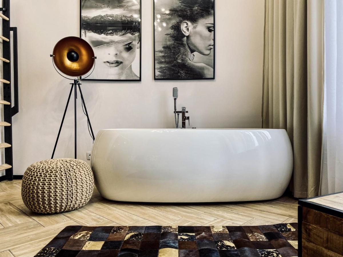 Apartment Premium Jacuzzi For Couples, Old Town Красков Екстериор снимка
