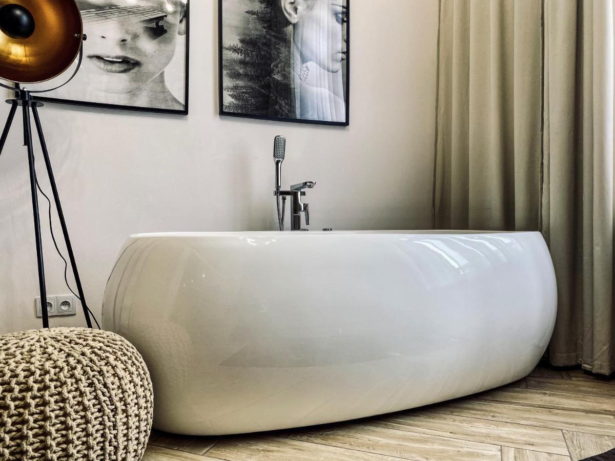 Apartment Premium Jacuzzi For Couples, Old Town Красков Екстериор снимка